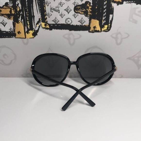 New Authentic Givenchy GV7180/S Sunglasses – Black Frame / Grey - Picture 5 of 13
